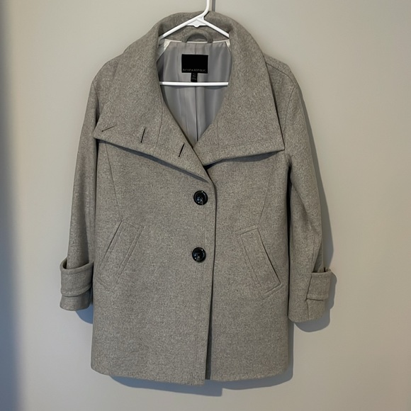 Like New Wool coat - Banana Republic XS - Picture 2 of 13